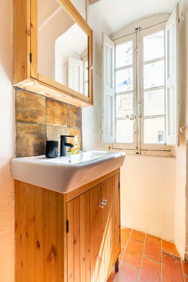 Le Panier Enchante - Suites & Loft - Terrasse Et Patio Au Dessus Du Vieux Port Marseilles Buitenkant foto