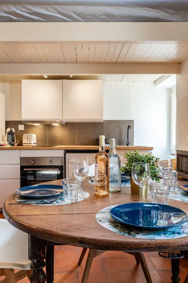 Le Panier Enchante - Suites & Loft - Terrasse Et Patio Au Dessus Du Vieux Port Marseilles Buitenkant foto